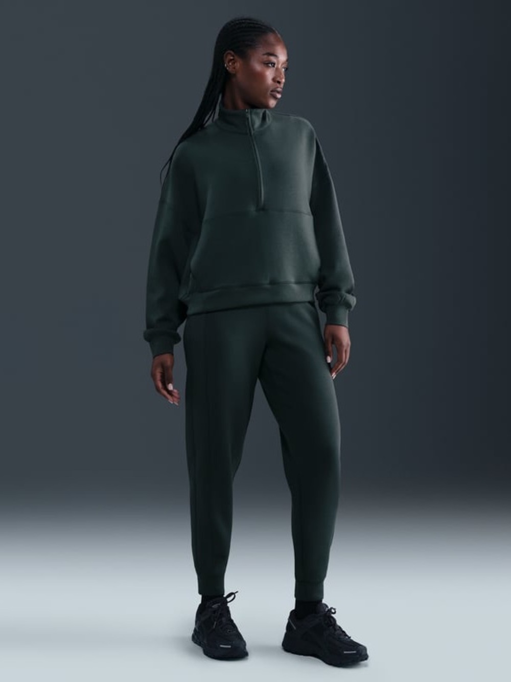 Nike Dri-FIT 24.7 ImpossiblySoft Jogger Green HQ8184 390 Women's Size Medium